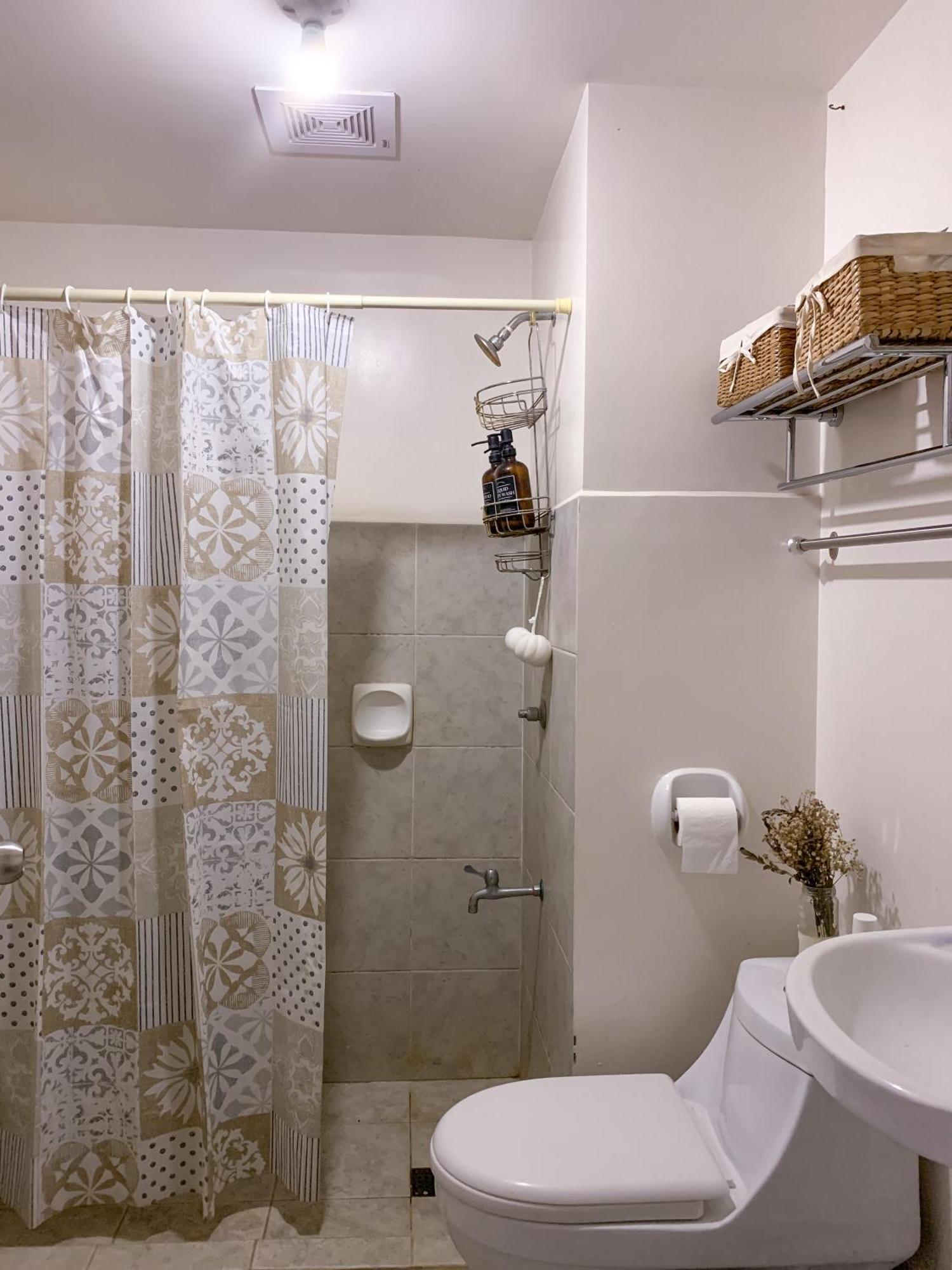 Apartment Affordable Beside Ayala Mall Bacolod! Bacolod